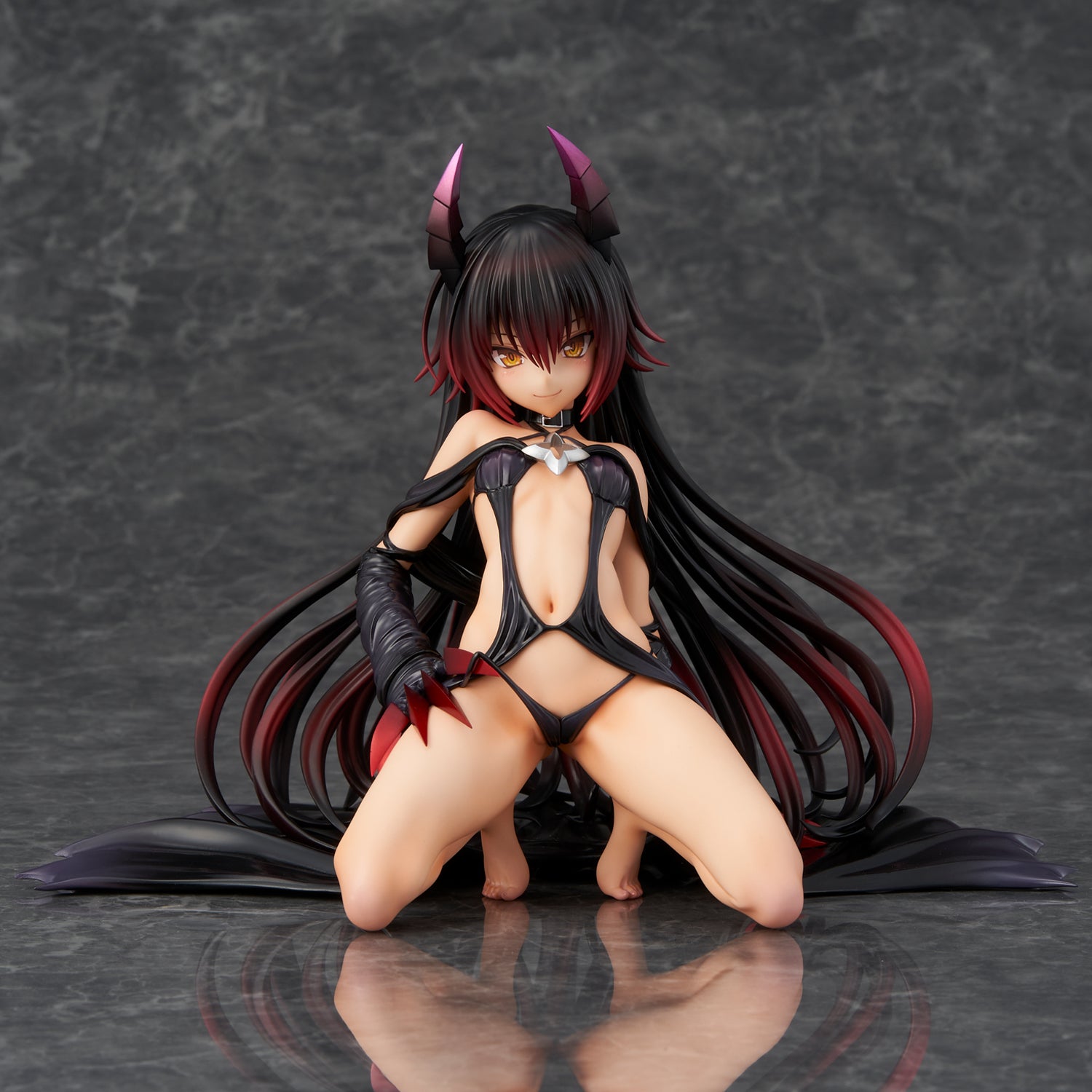To Love Ru: Darkness Nemesis (Darkness Ver.) Renewed Package Edition 1/6 Scale Figure
