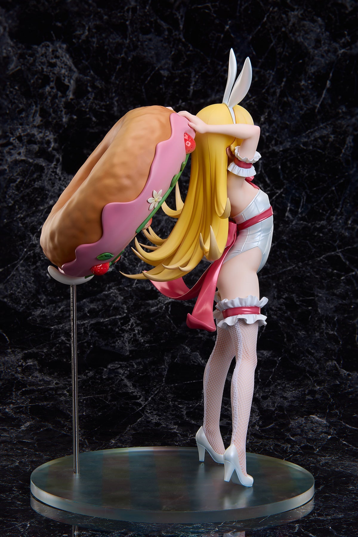 Shinobu Oshino White Bunny Ver. 1/4 Complete Figure