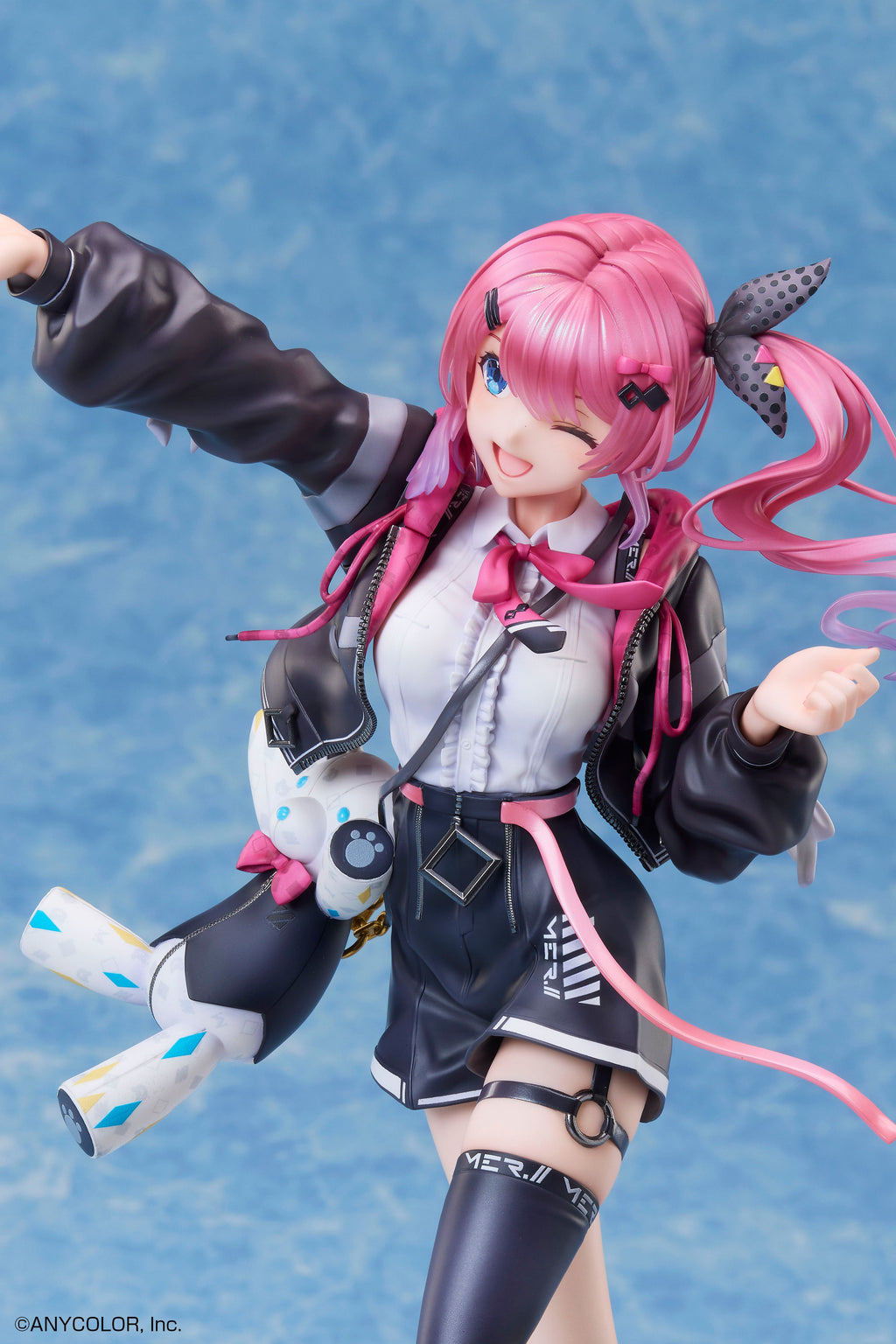 Nijisanji Kuramochi Melto 1/7 Scale Figure
