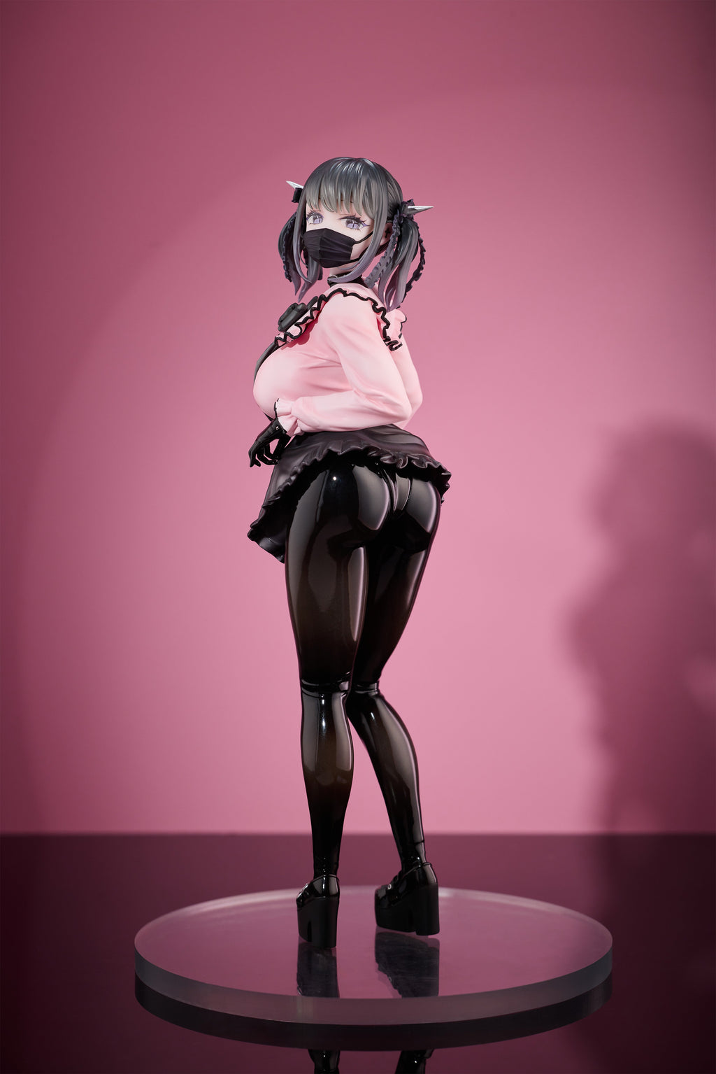 Miu Kurokawa Illustrated by YD 1/6 Scale Figure