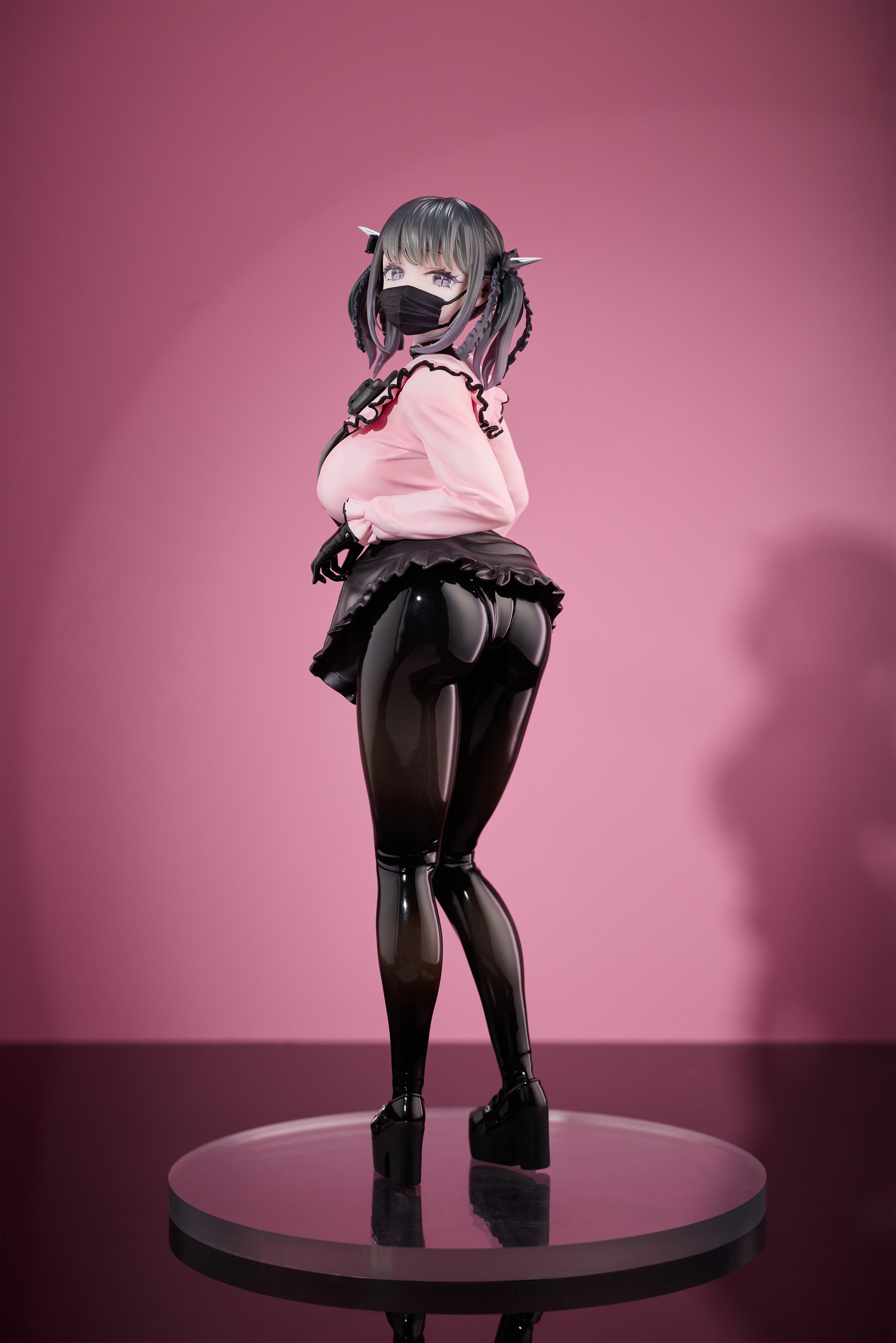 Miu Kurokawa Illustrated by YD 1/6 Scale Figure