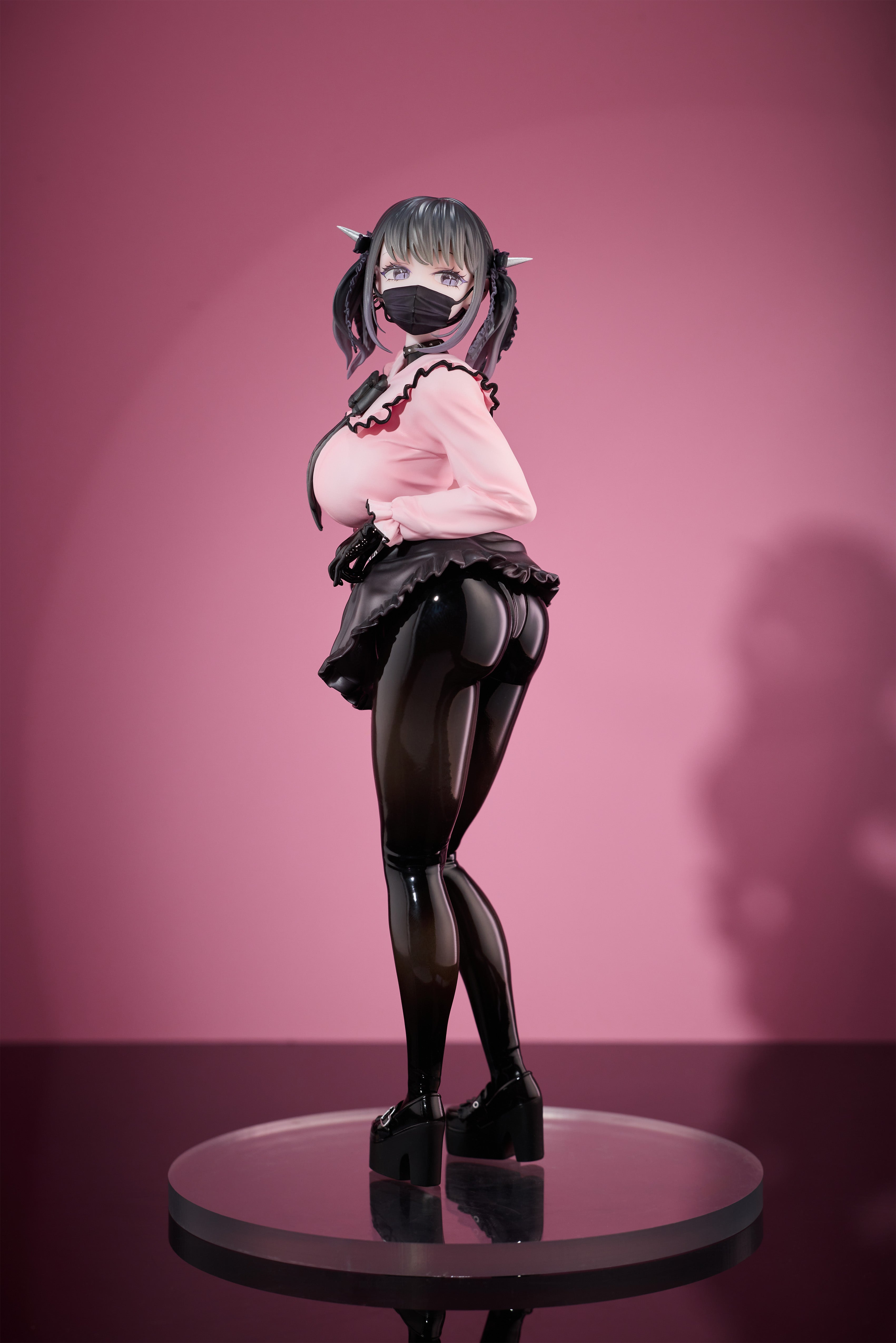 Miu Kurokawa Illustrated by YD 1/6 Scale Figure