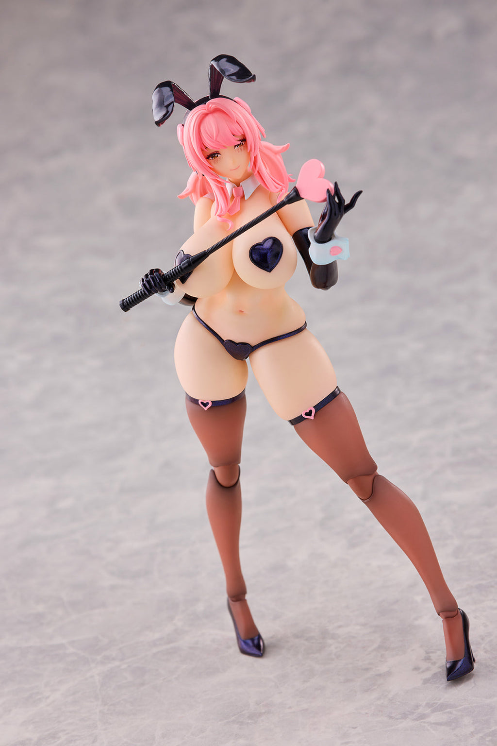 Reverse Bunny Nicole 1/12 Action Figure