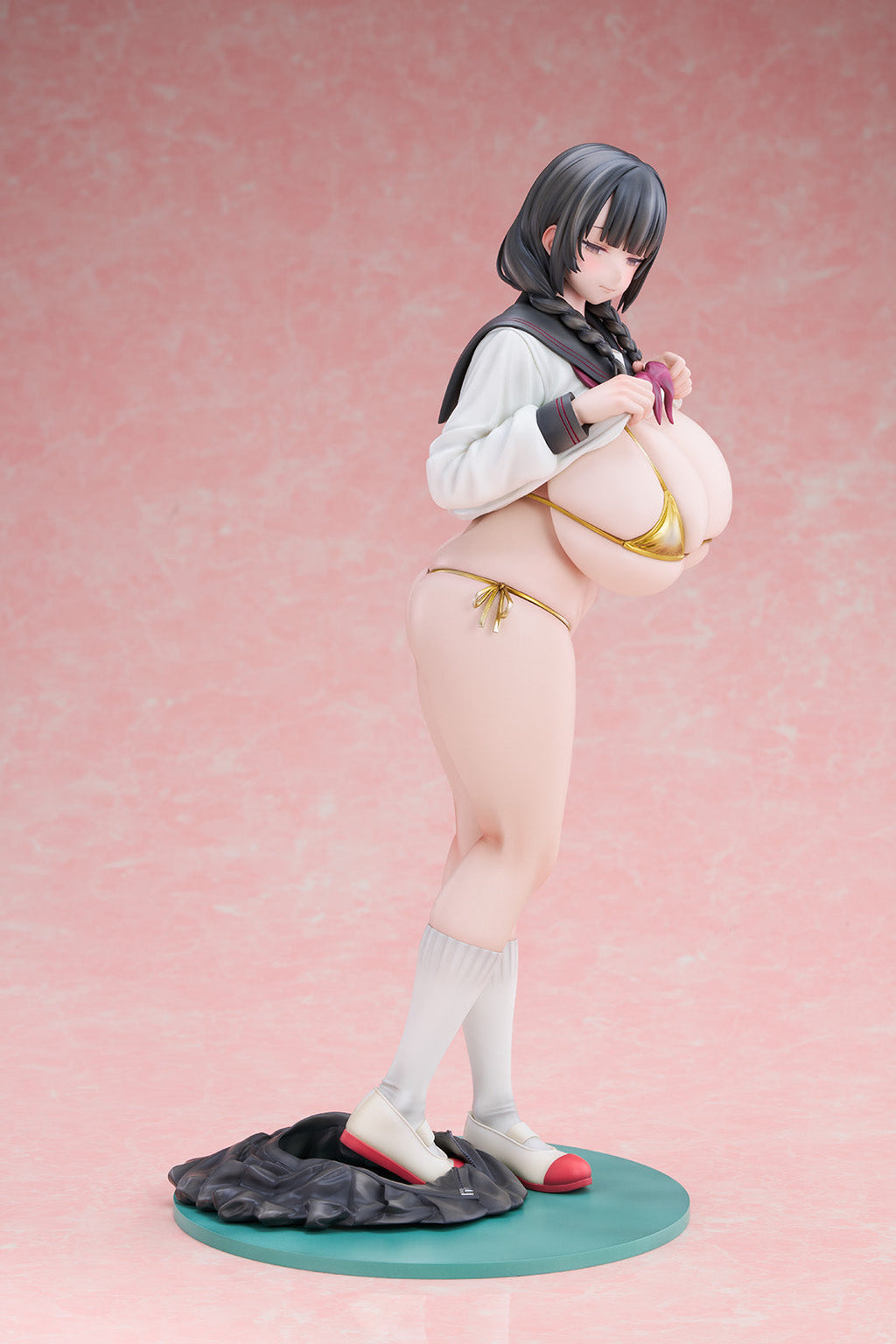 Omori Kurumi 1/5 Scale Figure