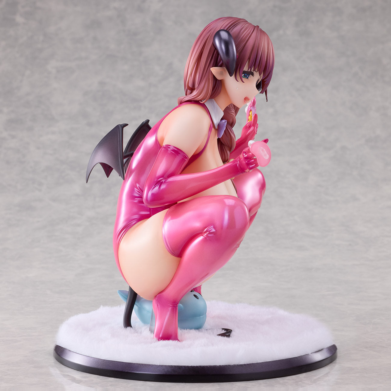 Meryl 1/4 Scale Figure