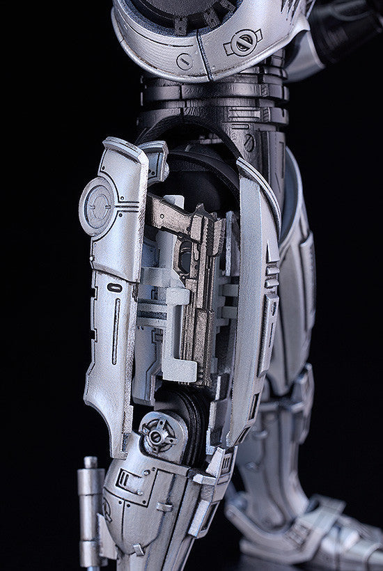 MODEROID RoboCop (Re-Run)