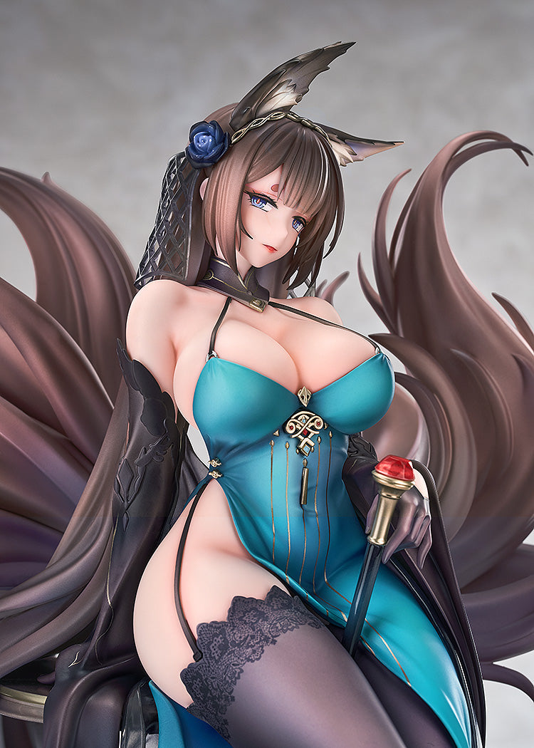 Amagi: Throne of Fallen Petals Ver. 1/7 Scale Figure