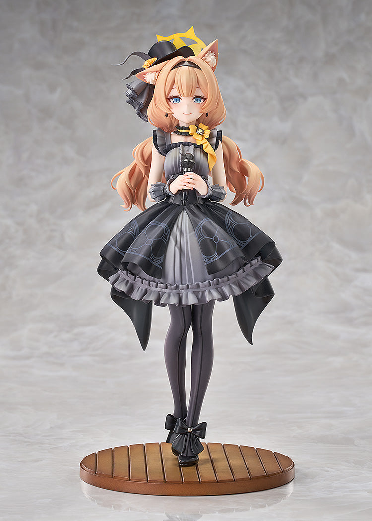Mari (Idol): Memorial Lobby Ver. 1/7 Scale Figure