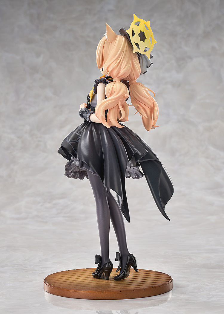 Mari (Idol): Memorial Lobby Ver. 1/7 Scale Figure
