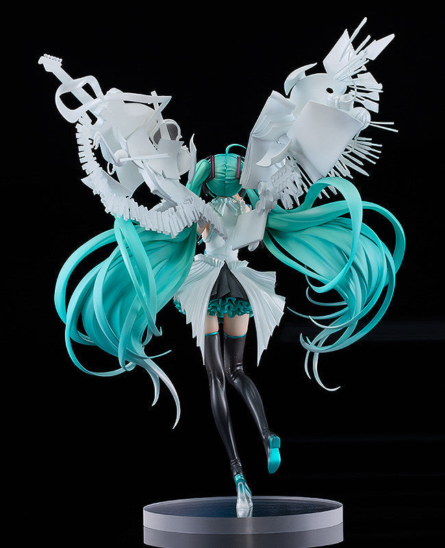 Hatsune Miku: Happy 16th Birthday Ver. 1/7 Scale Figure (Re-Run)