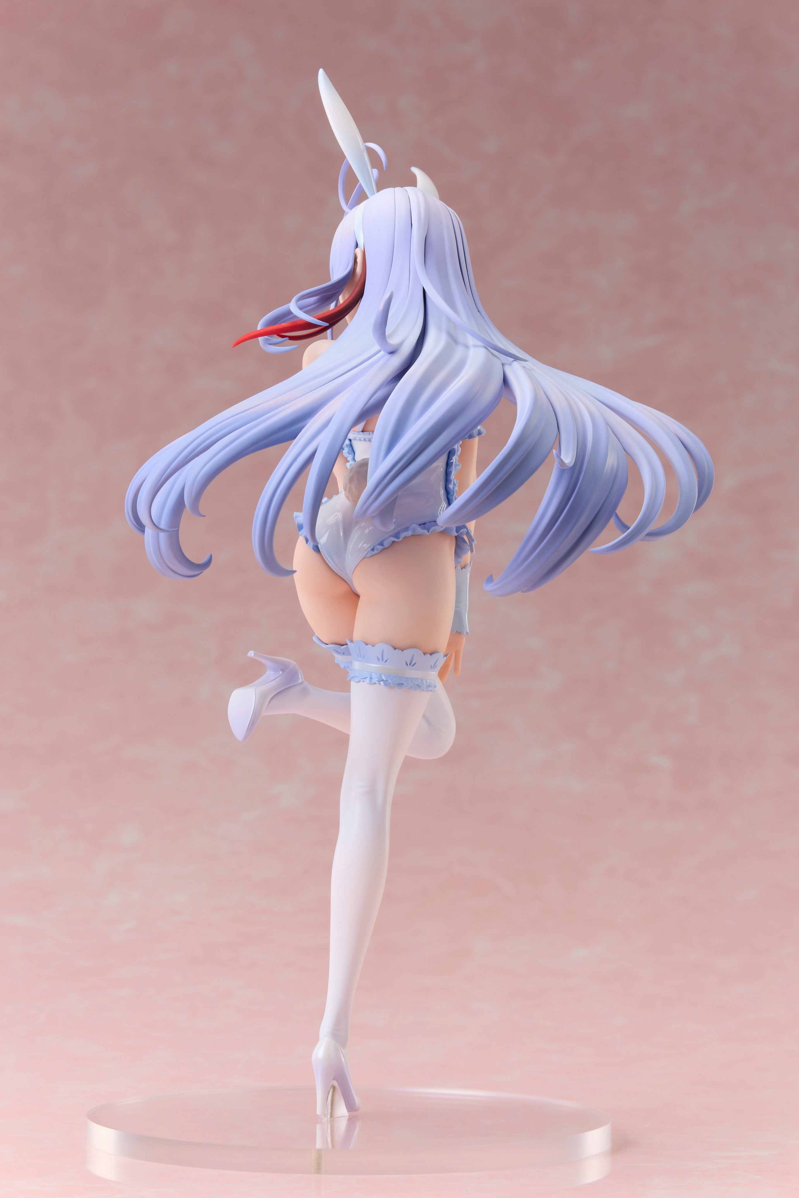 Lena Bunny Ver. 1/7 Scale Figure