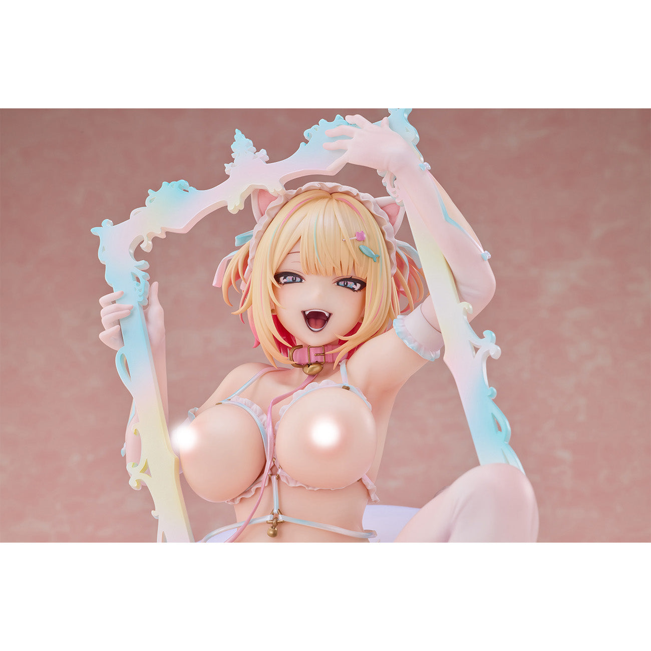 Minette Illustrator: Danimaru 1/5 Scale Figure