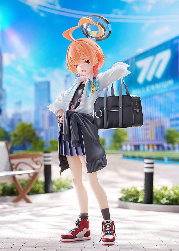 Neru (School) 1/7 Scale Figure