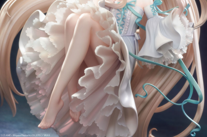 Chobits Chi DELUXE EDITION 1/6 Scale Figure