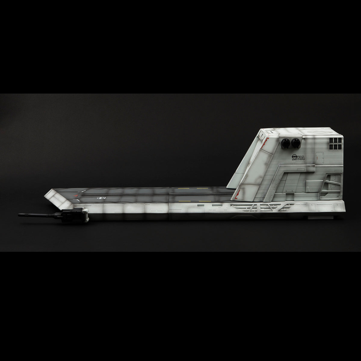 Realistic Model Nahel Argama Catapult Deck (1/144)