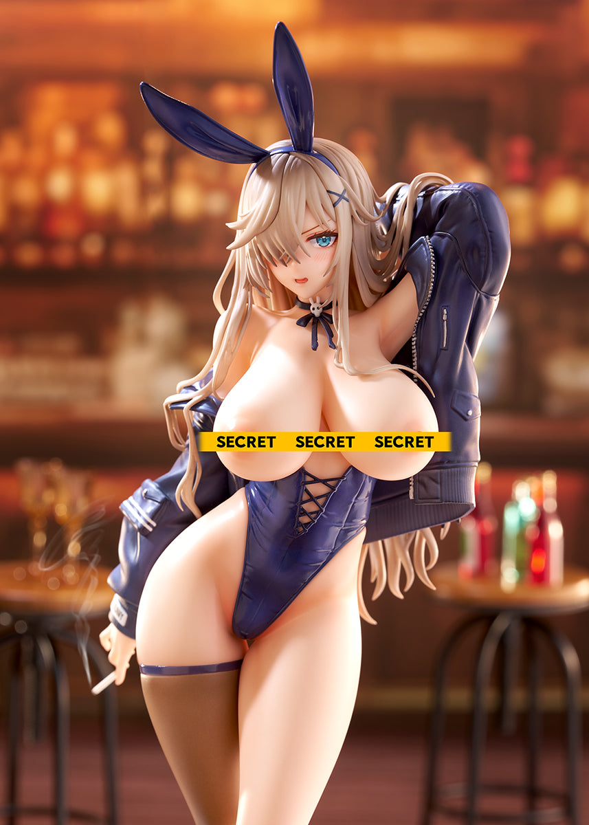 Mataro Original - BAD BUNNY 1/7 Scale Figure