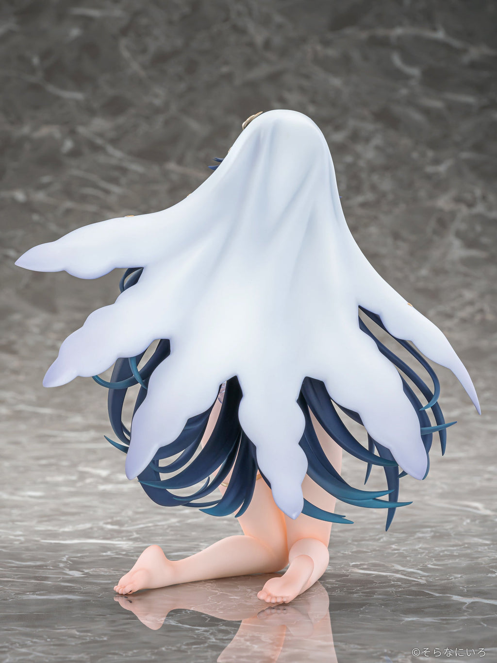 Astrastar the Saint Praying to the Stars illustration by Sora Nani Iro 1/6 Scale Figure