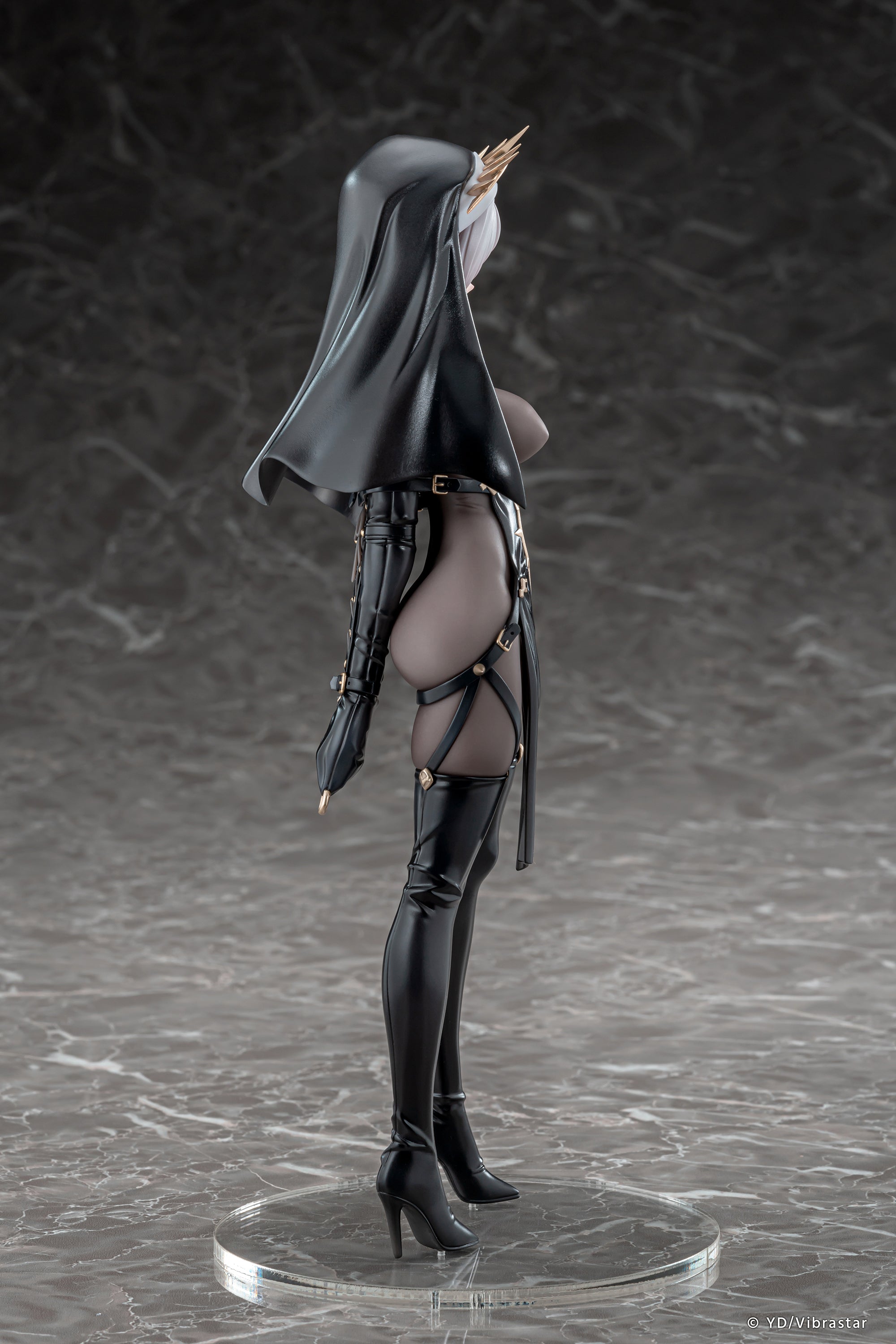 Vampire Mina illustration by YD 1/6 Scale Figure