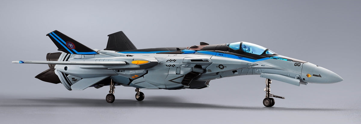DX CHOGOKIN VF-25 Messiah Valkyrie Top Gun: Maverick Ver.